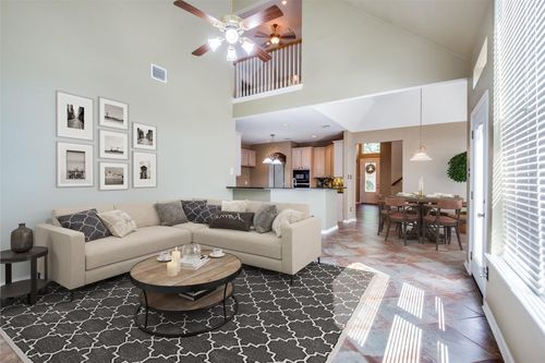 816 Pinnacle Cir, Lewisville, TX, 75077-2539 | Card Image