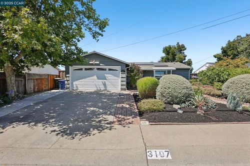 3107 Baker Dr, Concord, CA, 94519-2111 | Card Image