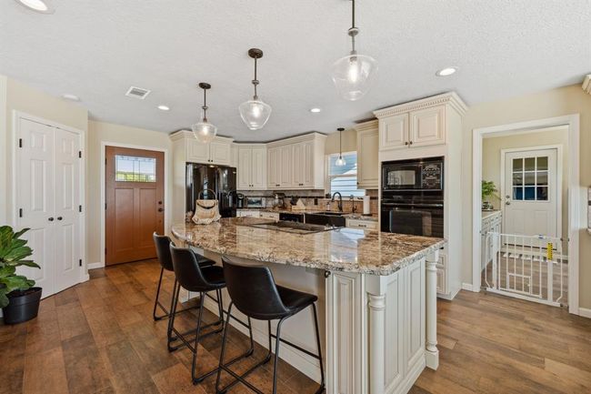11320 Cedar Gully Rd, House other with 3 bedrooms, 2 bathrooms and 3 parking in Beach City TX | Image 18