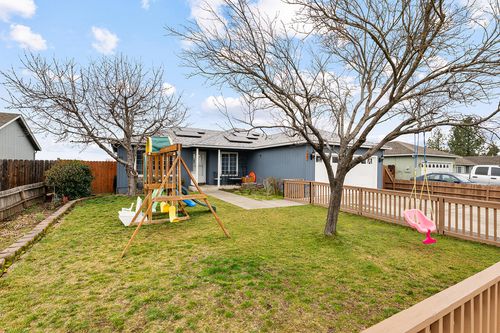 7961 Isabella Way, White City, OR, 97503-1540 | Card Image