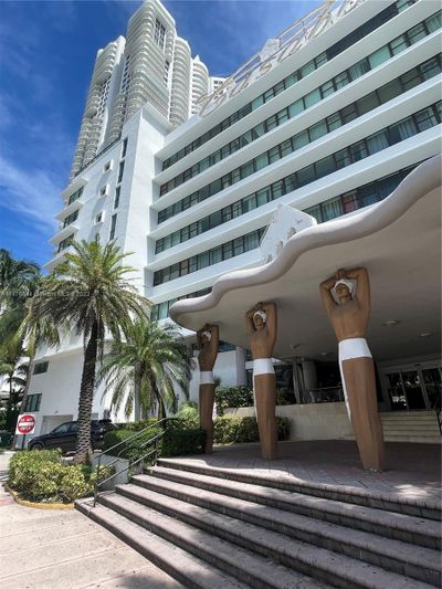 512 - 6345 Collins Ave, Condo with 0 bedrooms, 0 bathrooms and null parking in Miami Beach FL | Image 2