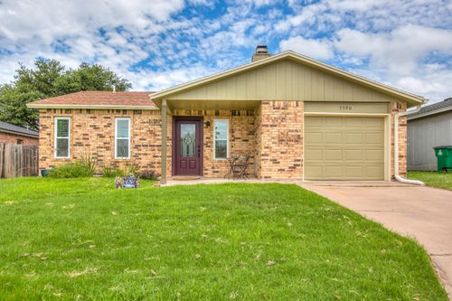 3390 Ridgemar Dr, San Angelo, TX, 76903-7727 | Card Image