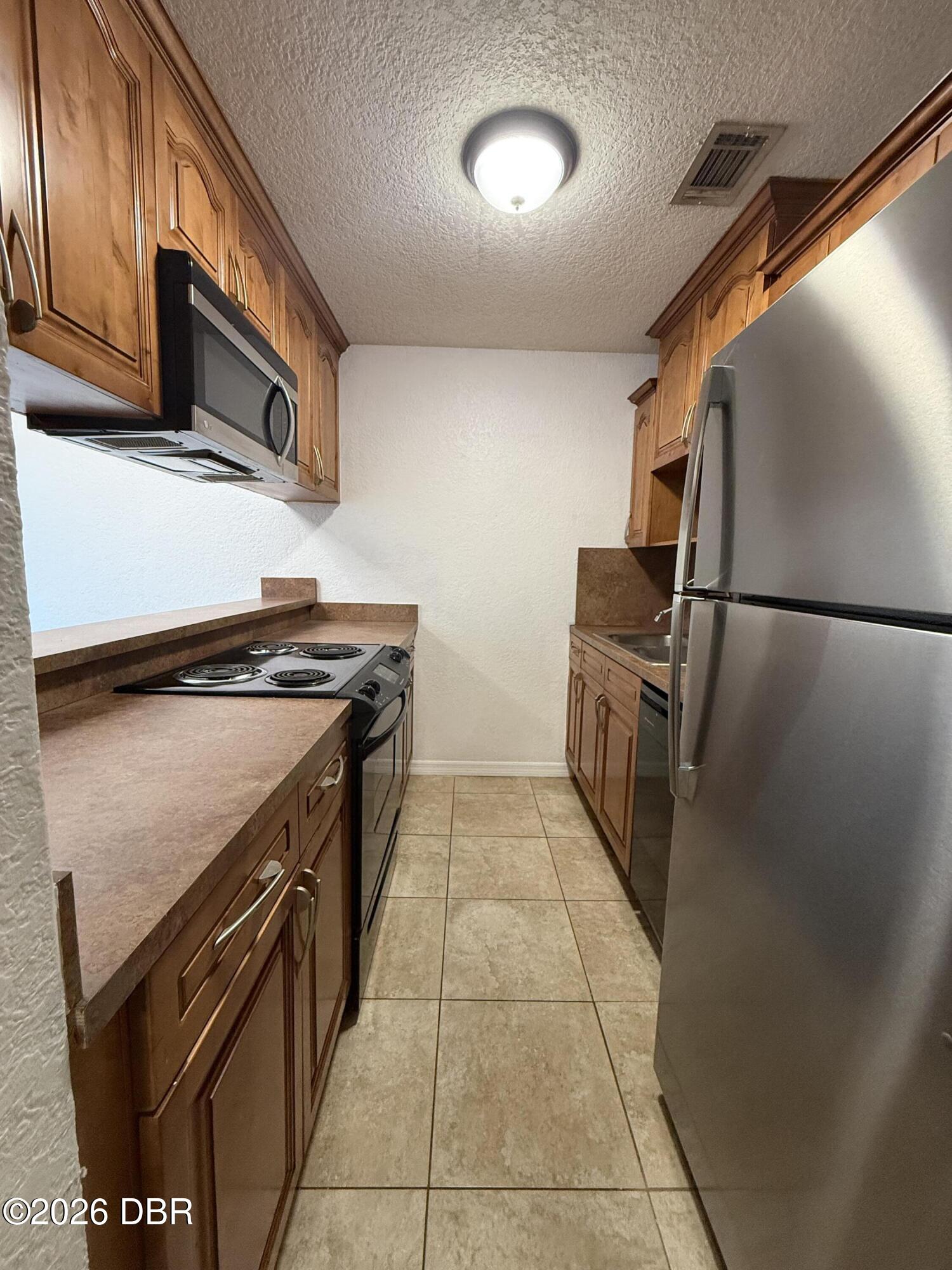 Residential Lease in Daytona Beach 3