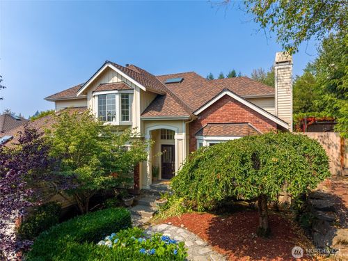 10210 Ne 154th St, Bothell, WA, 98011-7242 | Card Image