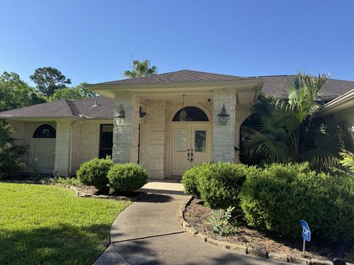 14325 Santo Park Rd, Texas City, TX, 77539-8241 | Card Image