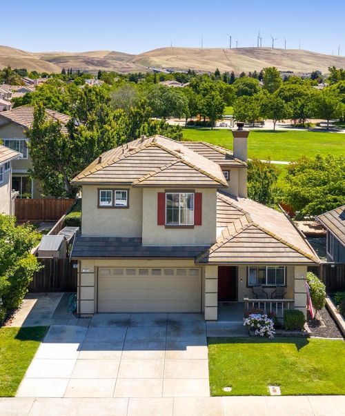 1397 Maplewood Dr, Livermore, CA, 94551-1271 | Card Image
