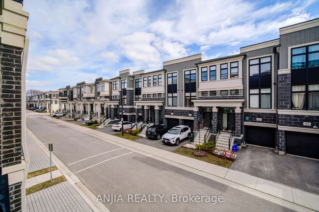 46 Pl Armillo, House attached with 4 bedrooms, 5 bathrooms and 2 parking in Markham ON | Image 31