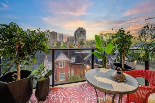 417-399 Queen St S, Kitchener, ON, N2G0C4 | Card Image