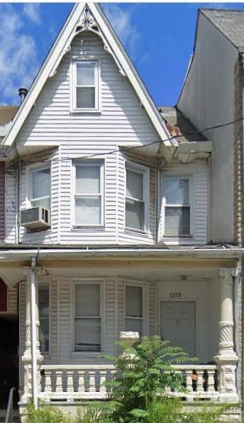 1103 Butler St, EASTON, PA, 18042-4709 | Card Image