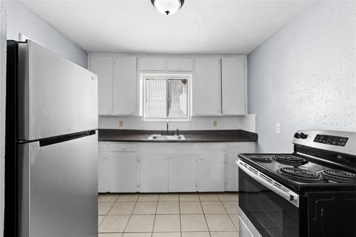 apt-3-5722 Pickfair St, Houston, TX, 77026-1865 | Card Image