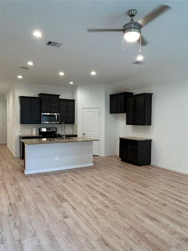 Kitchen from Family Room | Image 7