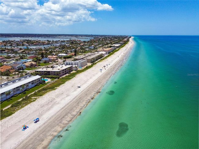 205 Harrison Ave, House other with 4 bedrooms, 3 bathrooms and null parking in BELLEAIR BEACH FL | Image 70