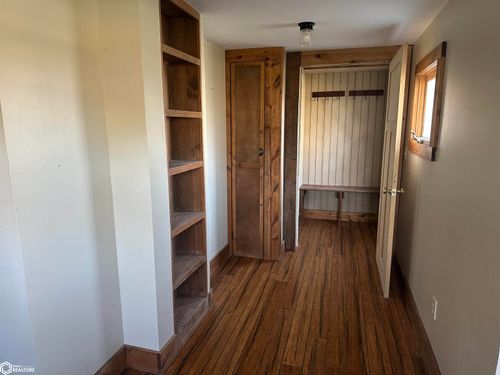 416 S Elm St, Lamoni, IA, 50140-1757 | Card Image