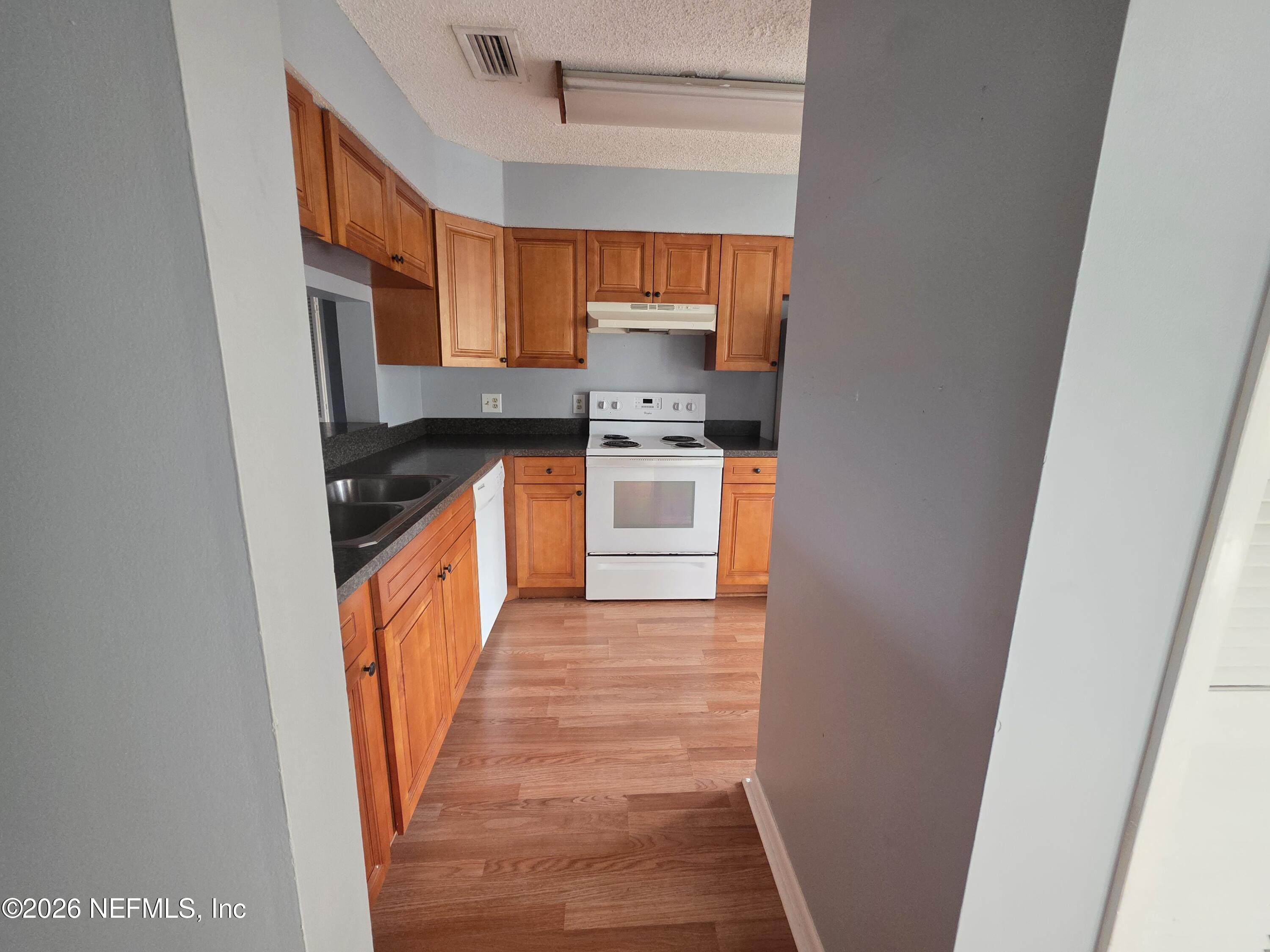 Residential Lease in Jacksonville 5