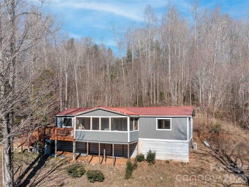 124 Cozy Cove Ln, Saluda, NC, 28773-9599 | Card Image