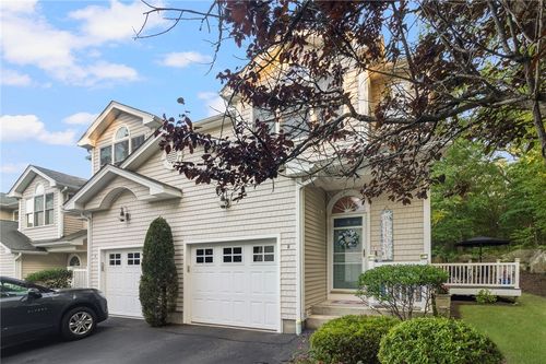 h-1 Santini St, North Providence, RI, 02904-4176 | Card Image