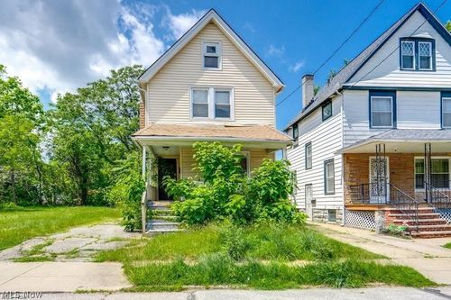 1140 E 113th St, Cleveland, OH, 44108-3740 | Card Image