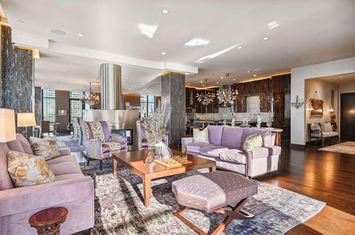 2500-201 S 11th St, Minneapolis, MN, 55403-2777 | Card Image