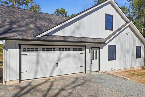 21 Crawford Road, Highland, NY, 12528 | Card Image