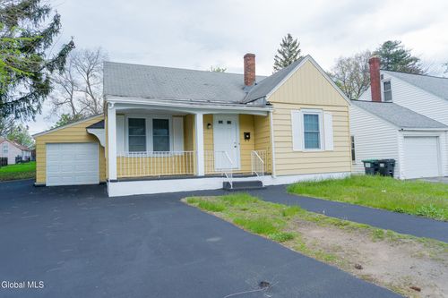 1311 Curry Rd, Rotterdam, NY, 12306-4224 | Card Image