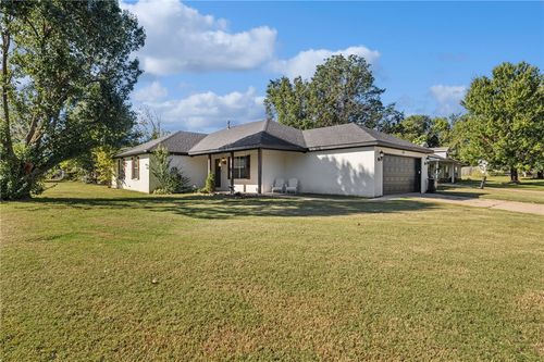 110 Cypress St, Prairie Grove, AR, 72753-8900 | Card Image