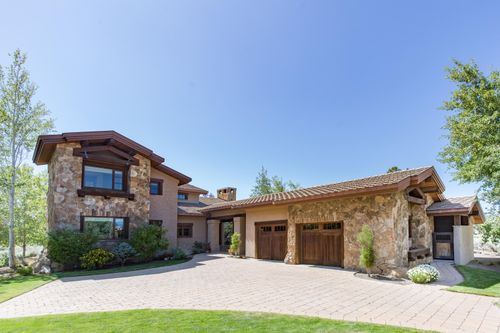 65885 Pronghorn Estates Dr, Bend, OR, 97701-0129 | Card Image