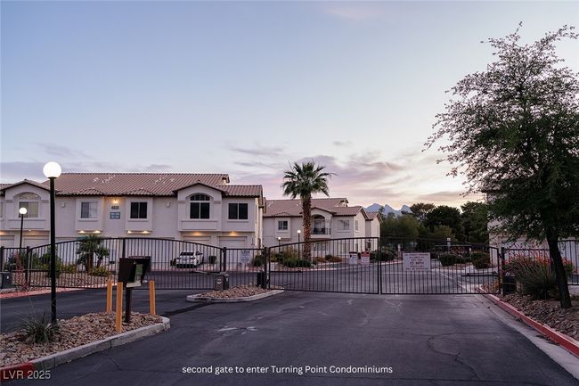 Second gated entrance | Image 43