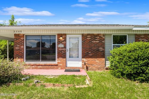 2208 Owens Circle, Panama City, FL, 32405 | Card Image