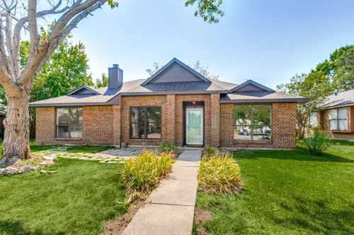 2301 Crestview Ln, Rowlett, TX, 75088-6349 | Card Image