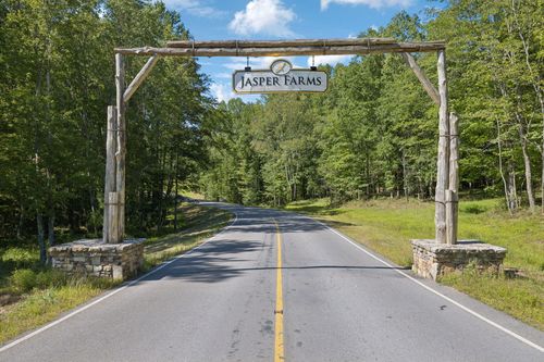 3729 Crockett Pointe, Jasper, TN, 37347-2147 | Card Image