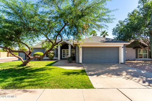 15651 N 39th Pl, Phoenix, AZ, 85032-4064 | Card Image