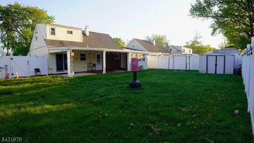 55 W Iselin Pkwy, Iselin, NJ, 08830-1154 | Card Image