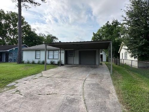 7234 Boggess Rd, Houston, TX, 77016-3408 | Card Image