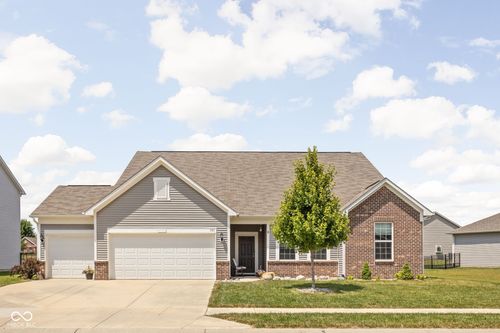 936 Plunkett Ave, Westfield, IN, 46074-5888 | Card Image