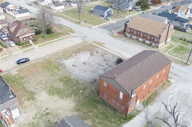 2334 E 25 Th St, House other with 0 bedrooms, 0 bathrooms and null parking in Granite City IL | Image 17