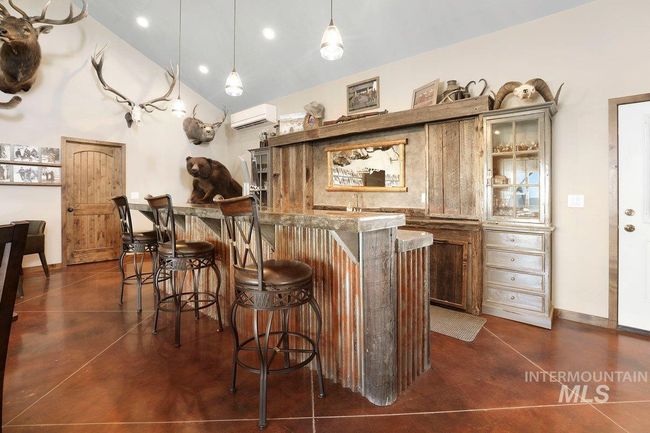2040 E 2200 N, House other with 9 bedrooms, 6 bathrooms and 2 parking in Twin Falls ID | Image 7