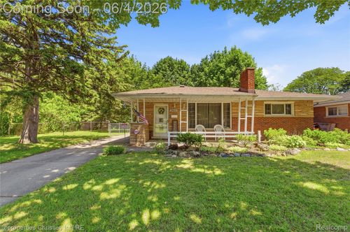 9610 Norborne, Redford, MI, 48239-2168 | Card Image