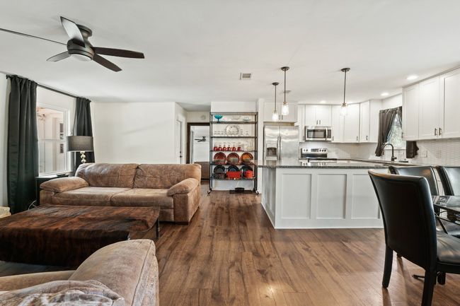 Living area | Image 8