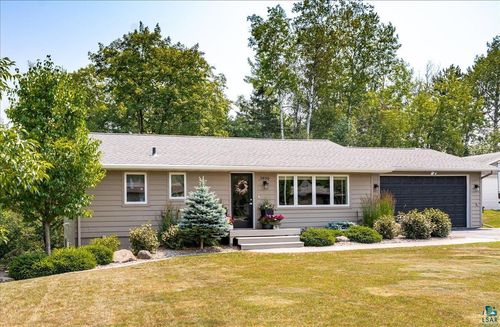 3830 Chambersburg Ave, Duluth, MN, 55811-5604 | Card Image