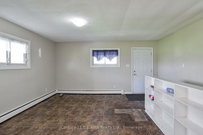 B32405 Thorah Sideroad, House other with 4 bedrooms, 2 bathrooms and 8 parking in Beaverton ON | Image 13
