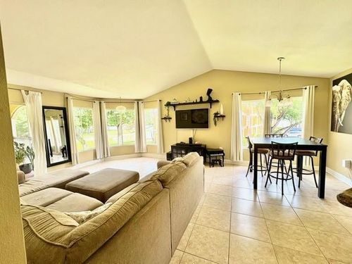 712-2371 Nw 33rd St, Oakland Park, FL, 33309-6448 | Card Image