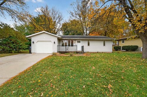 280 Ash St, Oregon, WI, 53575-1304 | Card Image