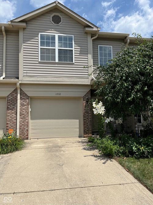 11332 Fonthill Dr, Indianapolis, IN, 46236-8628 | Card Image