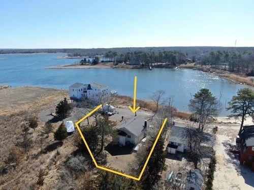 108 Reeves Bay Trl, Flanders, NY, 11901-3817 | Card Image