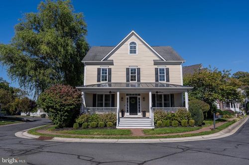 100 Ravello Ct, PURCELLVILLE, VA, 20132-5817 | Card Image
