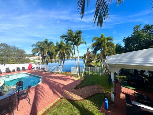 1921 Sw 129th Ter, Miramar, FL, 33027-3427 | Card Image
