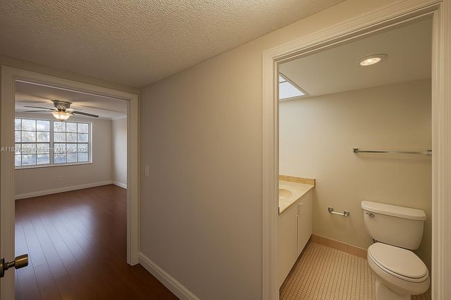 APT-115 - 251 174 Th St, Condo with 1 bedrooms, 2 bathrooms and null parking in Sunny Isles Beach FL | Image 9