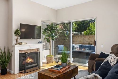 18950 Canyon View Dr, Trabuco Canyon, CA, 92679-1064 | Card Image