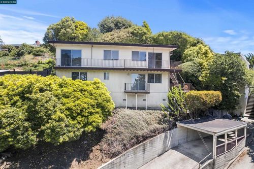 51 Rincon Rd, Kensington, CA, 94707-1025 | Card Image