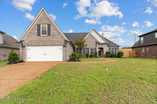3639 Woodcutter Drive, Southaven, MS, 38672 | Card Image